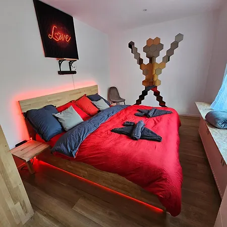 Spa, Jacuzzi & Sauna * Differdange