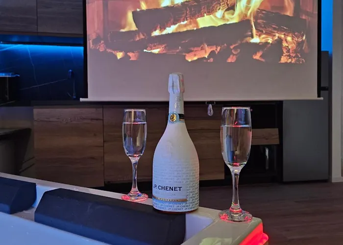 Spa, Jacuzzi & Sauna アパート